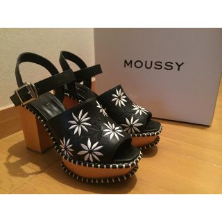 moussy マウジー 花柄 サボ サンダル - サンダル