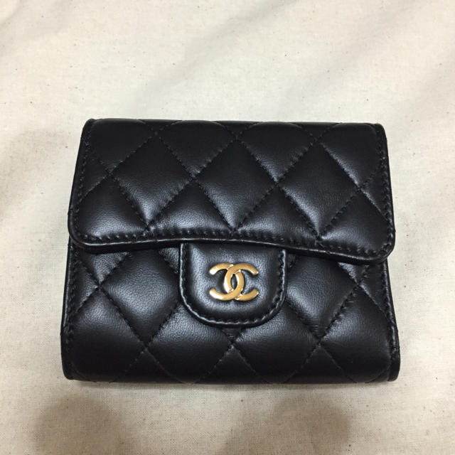 CHANELシャネル マトラッセ折り財布 財布 二つ折り財布 レディース-