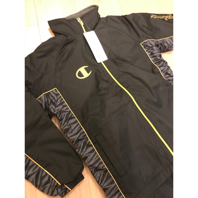 Champion(チャンピオン)の【新品】チャンピオン★キッズジャージ上下140 キッズ/ベビー/マタニティのキッズ服男の子用(90cm~)(その他)の商品写真