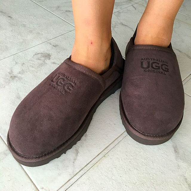 UGG(アグ)のUGGシューズ本物正規品 UGGオーストラリア レディースの靴/シューズ(ブーツ)の商品写真