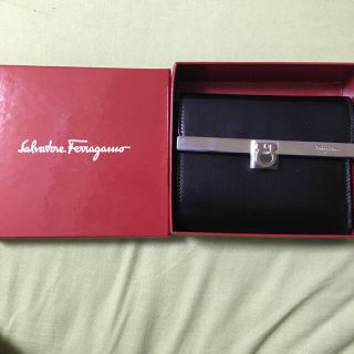 サルヴァトーレフェラガモ(Salvatore Ferragamo)のフェラガモ 折りたたみ財布 新品未使用(財布)