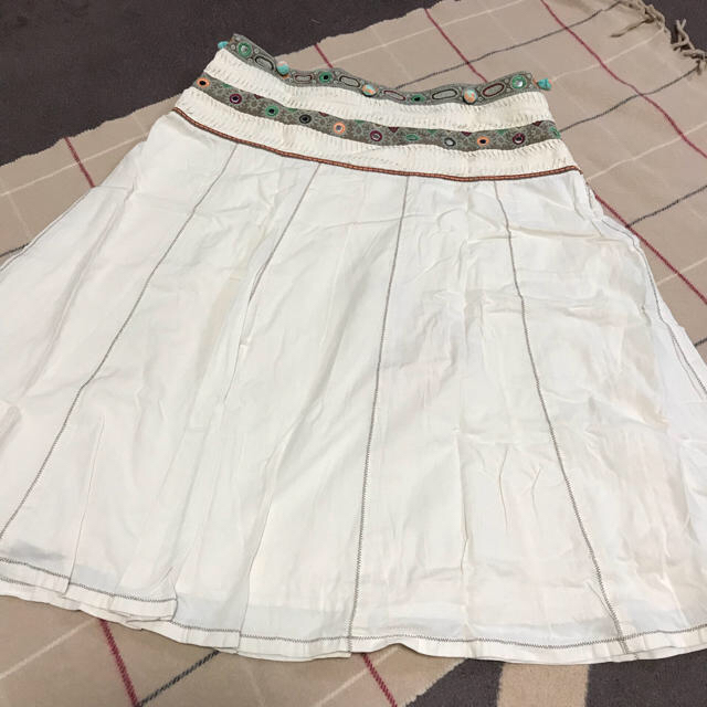 BCBGMAXAZRIA(ビーシービージーマックスアズリア)のBCBG MAXAZRIA☆スカート レディースのスカート(ひざ丈スカート)の商品写真