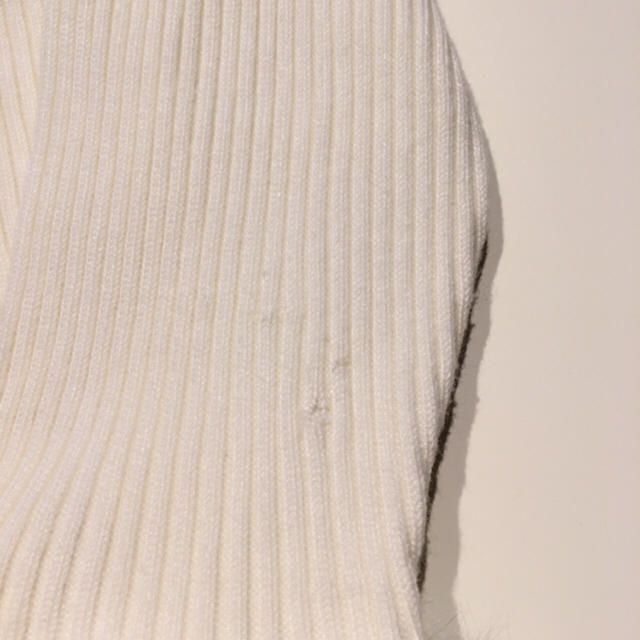 Rirandture(リランドチュール)のRirandture 袖ファー付きニット アプワイザーリッシェ レディースのトップス(ニット/セーター)の商品写真