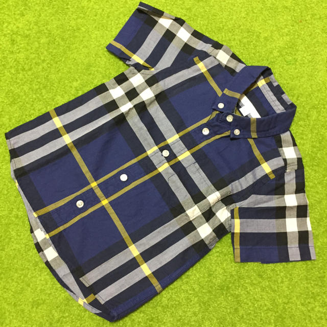 BURBERRY(バーバリー)のBURBERRY☆バーバリー半袖シャツ(3Y) キッズ/ベビー/マタニティのキッズ服男の子用(90cm~)(ブラウス)の商品写真