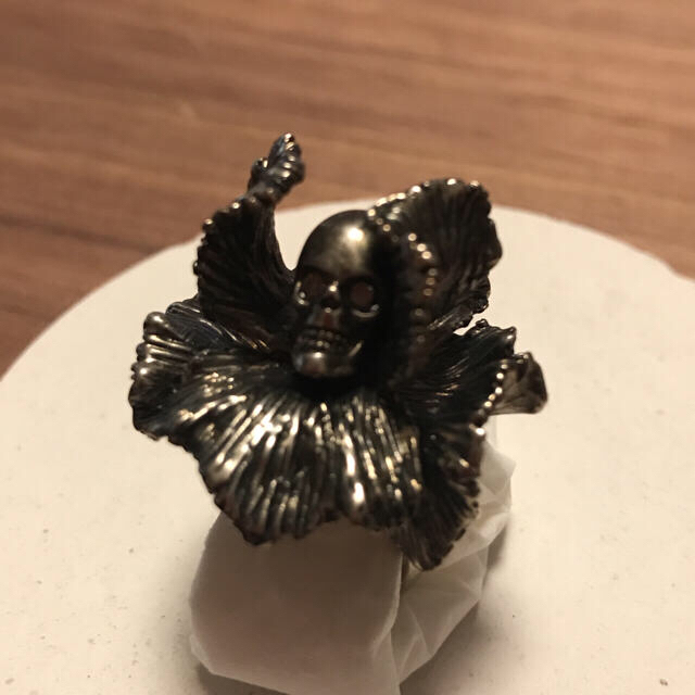 Alexander McQueen(アレキサンダーマックイーン)の※toofastolive様 専用ページ スカル リング レディースのアクセサリー(リング(指輪))の商品写真