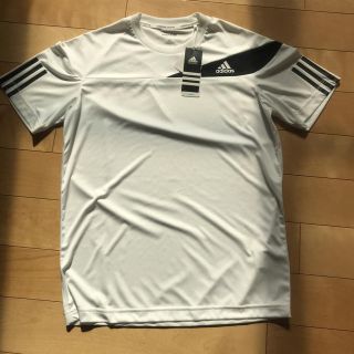 アディダス(adidas)のアディダスTシャツ(ウェア)