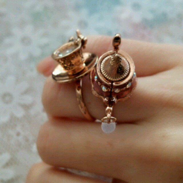 axes femme(アクシーズファム)のaxes femme☆リング2本セット レディースのアクセサリー(リング(指輪))の商品写真