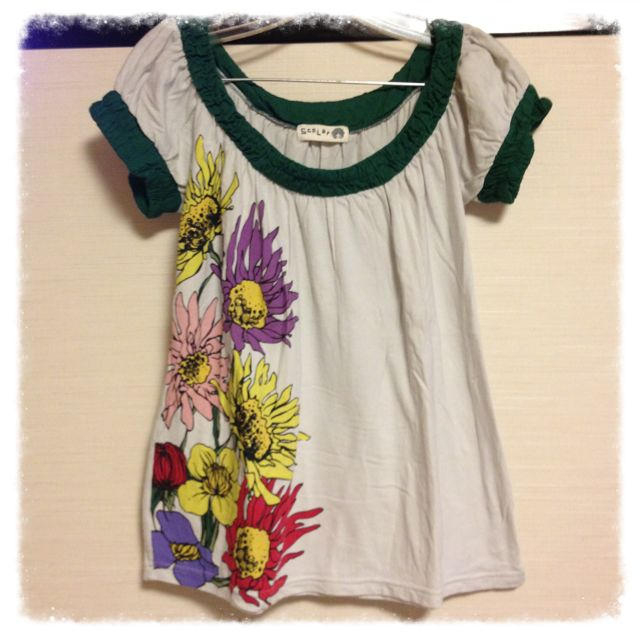 ScoLar(スカラー)のscolar＊Ｔシャツ レディースのトップス(Tシャツ(半袖/袖なし))の商品写真