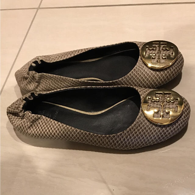 Tory Burch(トリーバーチ)の美品♡Tory Burch トリーバーチ バレエシューズ パンプス レディースの靴/シューズ(バレエシューズ)の商品写真