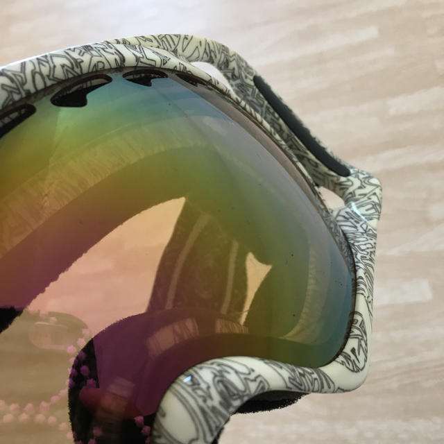 Oakley(オークリー)のオークリー ゴーグル スポーツ/アウトドアのスノーボード(アクセサリー)の商品写真