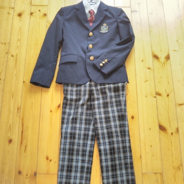 COMME CA ISM(コムサイズム)のスーツ　コムサイズム　150男児 キッズ/ベビー/マタニティのキッズ服男の子用(90cm~)(ドレス/フォーマル)の商品写真