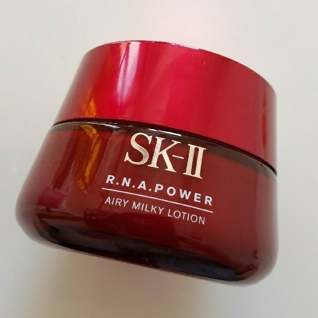 SK-II R.N.A.パワーラディカルニューエイジ エアリーミルキー