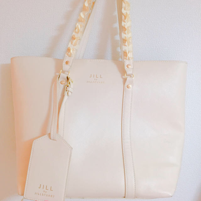 JILL by JILLSTUART(ジルバイジルスチュアート)のジルバイジルスチュアート フリルトートバッグ レディースのバッグ(トートバッグ)の商品写真