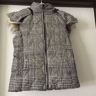 ユニクロ(UNIQLO)の♪ティファニー様専用♪  ♡美品♡  ★UNIQLO★ ダウンベスト  〜S〜(ダウンベスト)