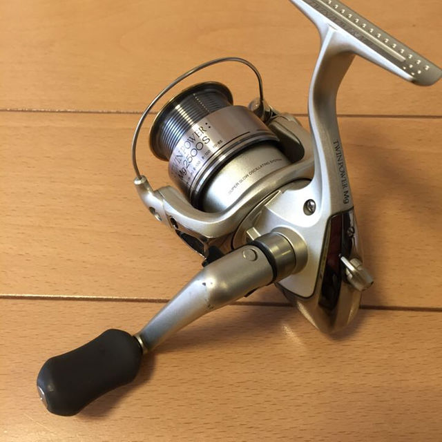 Shimano シマノ ツインパワーmg2500s 03の通販 By サイドワインダー シマノならラクマ