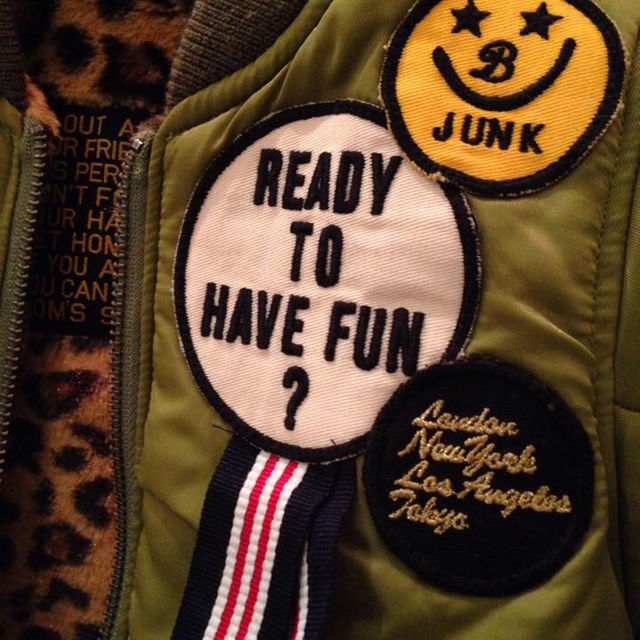 JUNK STORE(ジャンクストアー)の試着のみ！美品♡junkstore ma-1 リバーシブル アウター 100 キッズ/ベビー/マタニティのキッズ服男の子用(90cm~)(ジャケット/上着)の商品写真