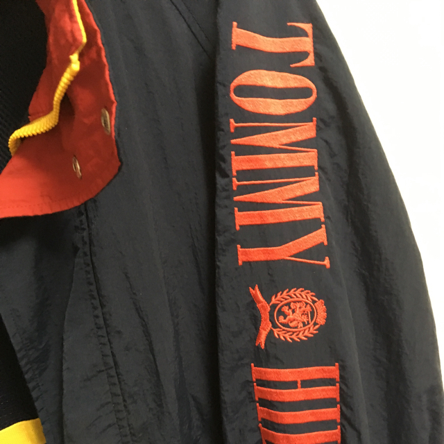 TOMMY HILFIGER(トミーヒルフィガー)のトミーヒルフィガー tommy hilfigerナイロンジャケットtpablow メンズのジャケット/アウター(ナイロンジャケット)の商品写真