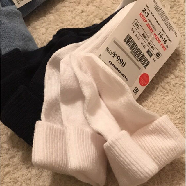 ZARA KIDS(ザラキッズ)のzara baby  靴下8足セット ブルーから白系 新品未使用 キッズ/ベビー/マタニティのこども用ファッション小物(その他)の商品写真