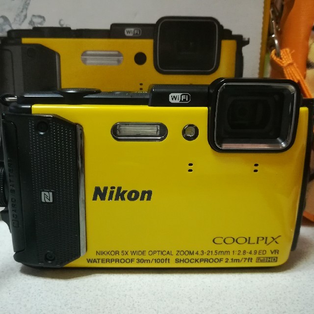 カメラNikon COOLPIX AW130 (SDカード、カメラケース付き)