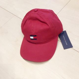 トミーヒルフィガー(TOMMY HILFIGER)の【新品未使用】tommy hilfiger トミー刺繍入り ロゴキャップ 帽子(キャップ)