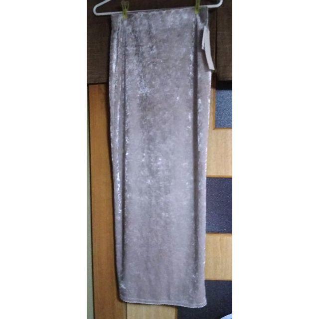 SNIDEL(スナイデル)の⭐️Snidel スナイデル 石原さとみさん着用 ベロアタイトスカート レディースのスカート(ロングスカート)の商品写真