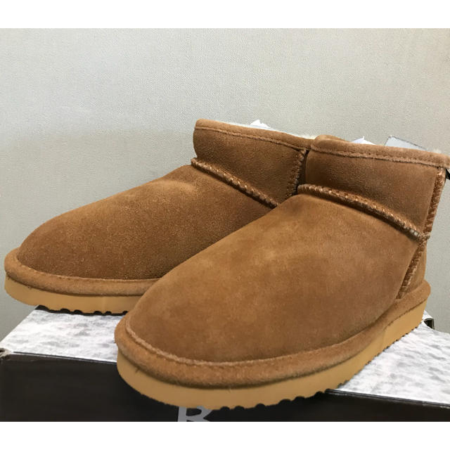 BEARPAW(ベアパウ)の最終特価！ベアパウ BEAR PAW✴︎LENA ショートムートンブーツ24 レディースの靴/シューズ(ブーツ)の商品写真