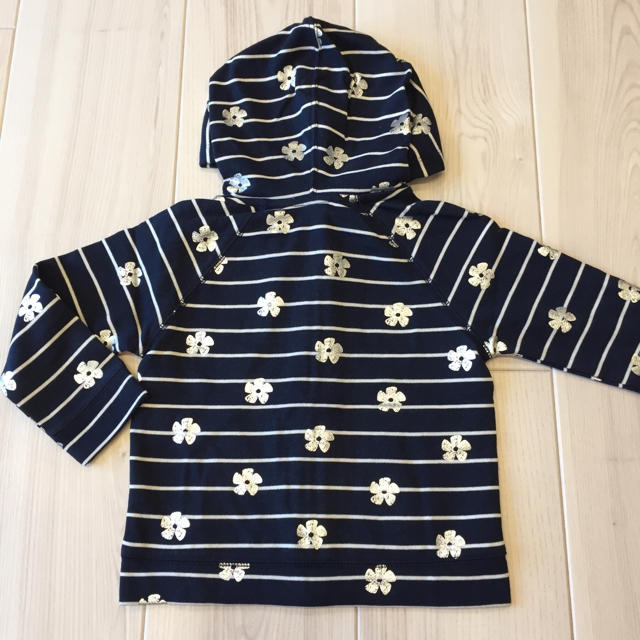 babyGAP(ベビーギャップ)の新品❁size 95♡ネイビー  ボーダーGAPロゴパーカー❁baby gap キッズ/ベビー/マタニティのキッズ服女の子用(90cm~)(ジャケット/上着)の商品写真