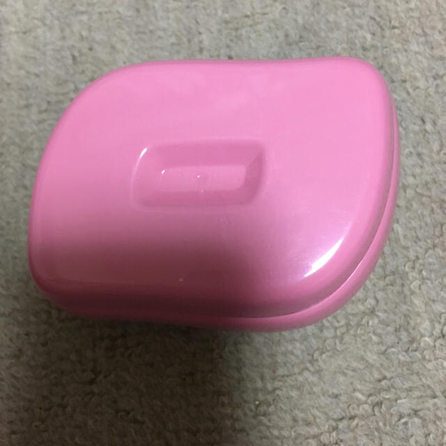 うさこ様専用 キティちゃん 💕TANGL TEEZER  コスメ/美容のヘアケア/スタイリング(ヘアブラシ/クシ)の商品写真