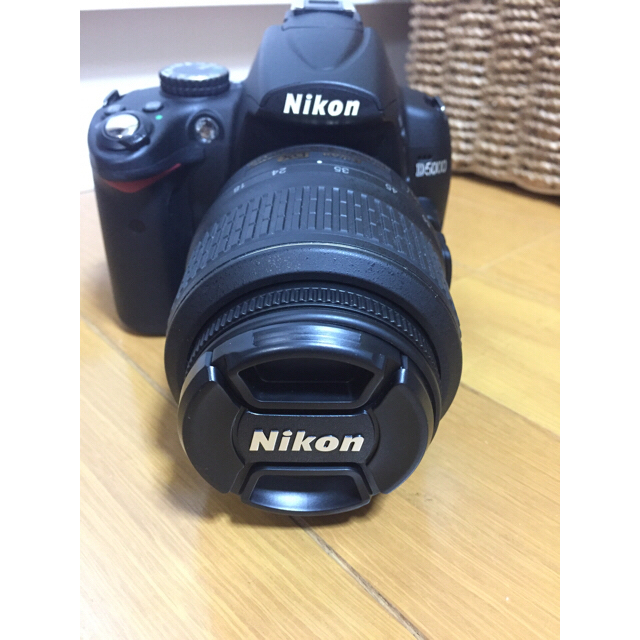 NIKON D5000 AF-S18-55