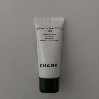 シャネル(CHANEL)の専用です【新品】シャネル☆エクストレム コレクシオン ファーミング セラム(美容液)