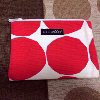 マリメッコ(marimekko)のmarimekko / ポーチ(ポーチ)