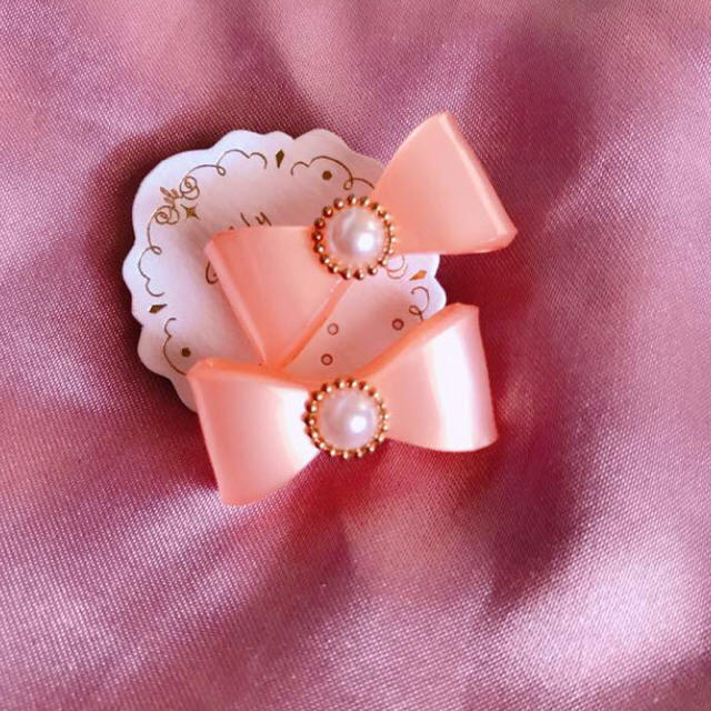 JILL by JILLSTUART(ジルバイジルスチュアート)の〈新品〉リボンピアス♡ レディースのアクセサリー(ピアス)の商品写真
