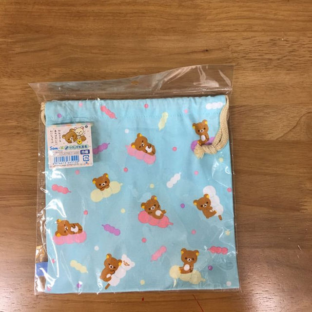 リラックマ  巾着  ハンドタオル  セット キッズ/ベビー/マタニティのこども用ファッション小物(その他)の商品写真