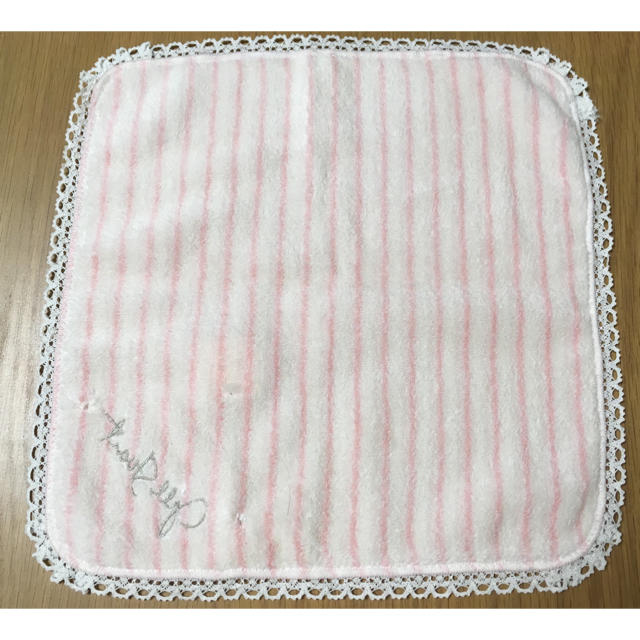 JILLSTUART(ジルスチュアート)のジル・スチュアートのハンカチ  ピンク レディースのファッション小物(ハンカチ)の商品写真