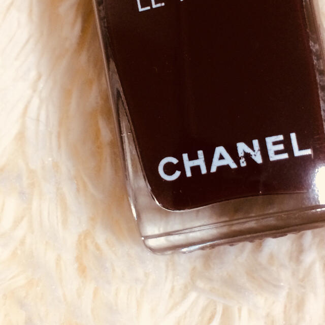 CHANEL(シャネル)のCHANEL ヴェルニ 18 コスメ/美容のネイル(マニキュア)の商品写真