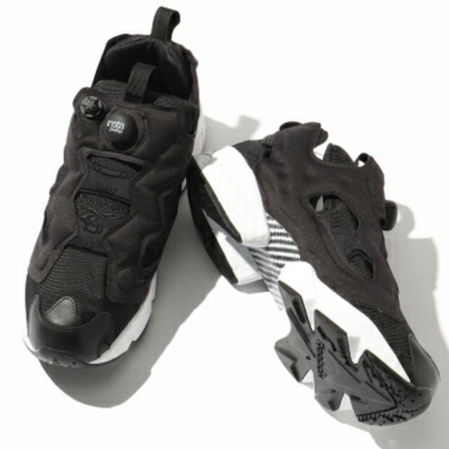 Reebok(リーボック)のカナエ様専用 レディースの靴/シューズ(スニーカー)の商品写真