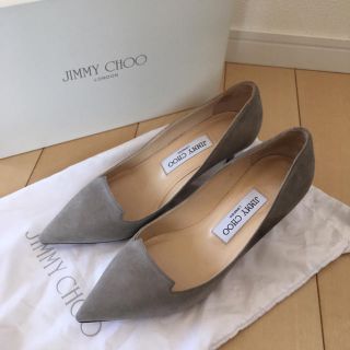 ジミーチュウ(JIMMY CHOO)の美品❤️ JIMMY CHOO スエードパンプス 35.5(ハイヒール/パンプス)