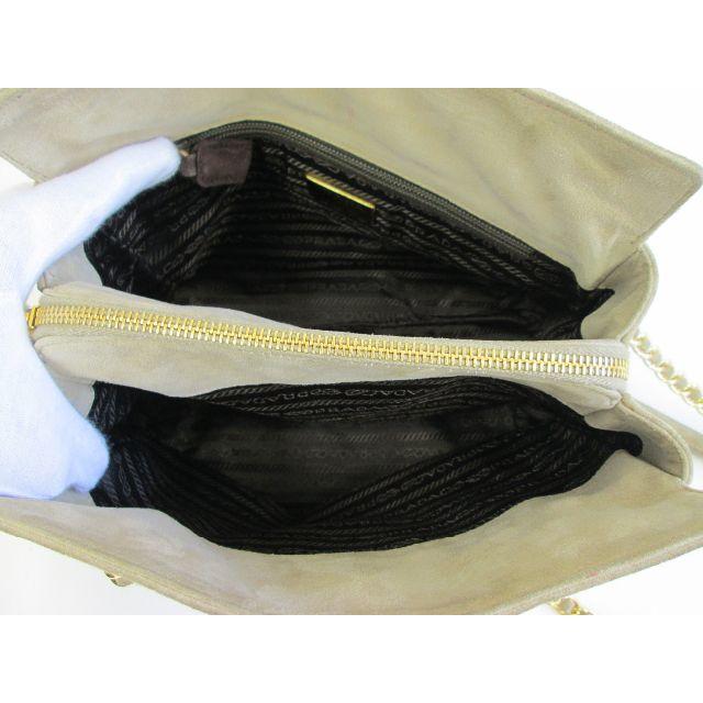 PRADA(プラダ)の美品 プラダ スウェードチェーンショルダーバッグ レディースのバッグ(ショルダーバッグ)の商品写真