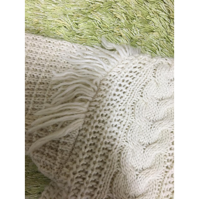 moussy(マウジー)のびぃばぁ様専用 moussy FRINGE CABLE KNIT レディースのトップス(ニット/セーター)の商品写真