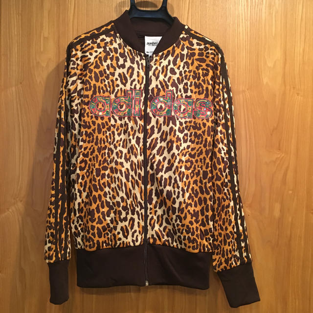 新品未使用 ヒョウ柄アディダス JEREMY SCOTT ジャージ | フリマアプリ ラクマ