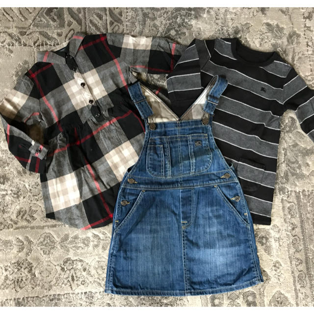 BURBERRY(バーバリー)のバーバリー 4T・100㎝ ３点セット 美品 キッズ/ベビー/マタニティのキッズ服女の子用(90cm~)(その他)の商品写真