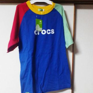 クロックス(crocs)の【新品】キッズcrocsTシャツ　150(その他)