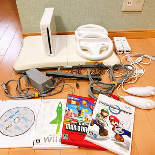 ウィー(Wii)のWii セット売り(家庭用ゲーム機本体)