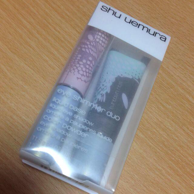 shu uemura(シュウウエムラ)のshu uemura ❤︎シャドーセット コスメ/美容のベースメイク/化粧品(その他)の商品写真