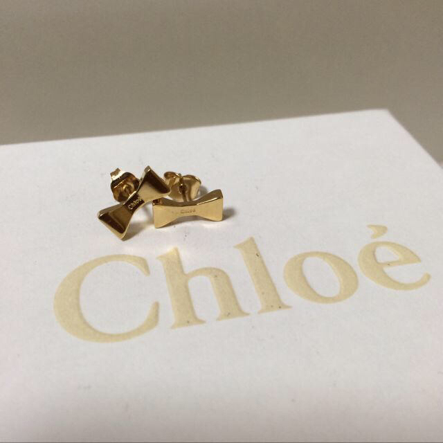 Chloe(クロエ)のクロエリボンピアス レディースのアクセサリー(ピアス)の商品写真