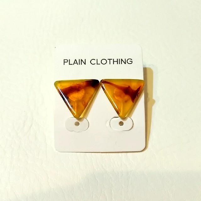 PLAIN CLOTHING(プレーンクロージング)の専用★べっ甲風トライアングルイヤリング ハンドメイドのアクセサリー(イヤリング)の商品写真