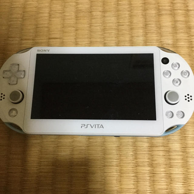 ps vita 2000 即購入可エンタメ/ホビー