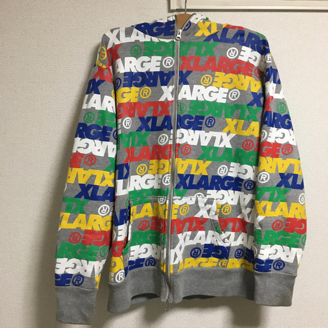 XLARGE(エクストララージ)のXLARGE★パーカー★サイズL メンズのトップス(パーカー)の商品写真