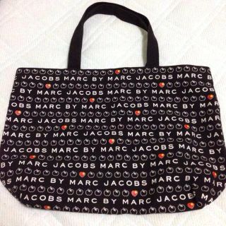 マークバイマークジェイコブス(MARC BY MARC JACOBS)のエコバック(エコバッグ)