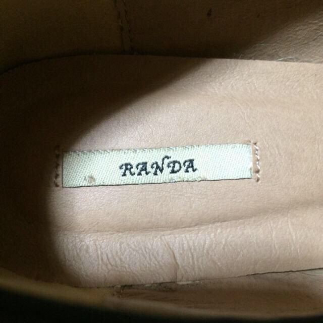 RANDA(ランダ)のRANDA リボンスタッズシューズ レディースの靴/シューズ(ローファー/革靴)の商品写真